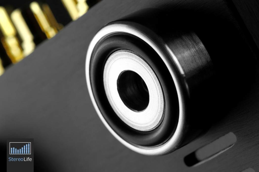 fullscreen_gallery_image1-10