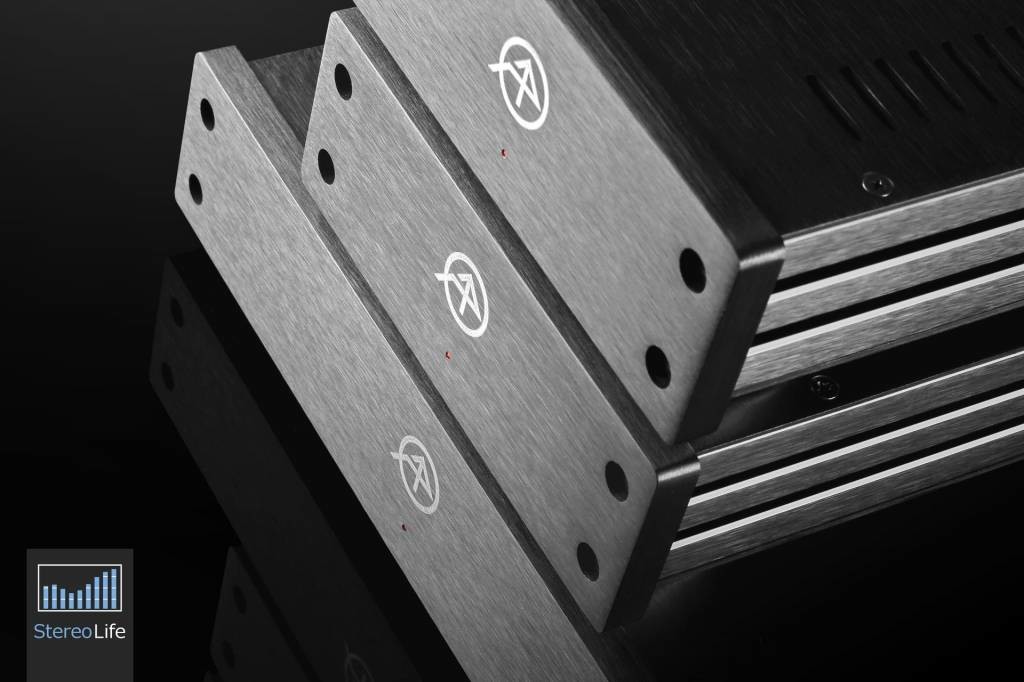 fullscreen_gallery_image1-3