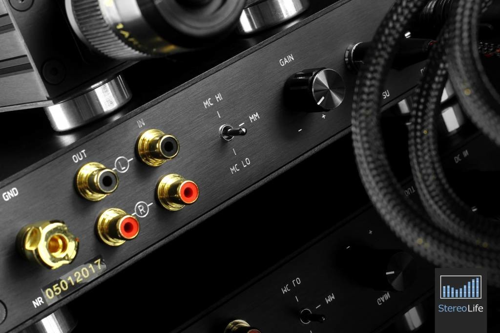 fullscreen_gallery_image1-7